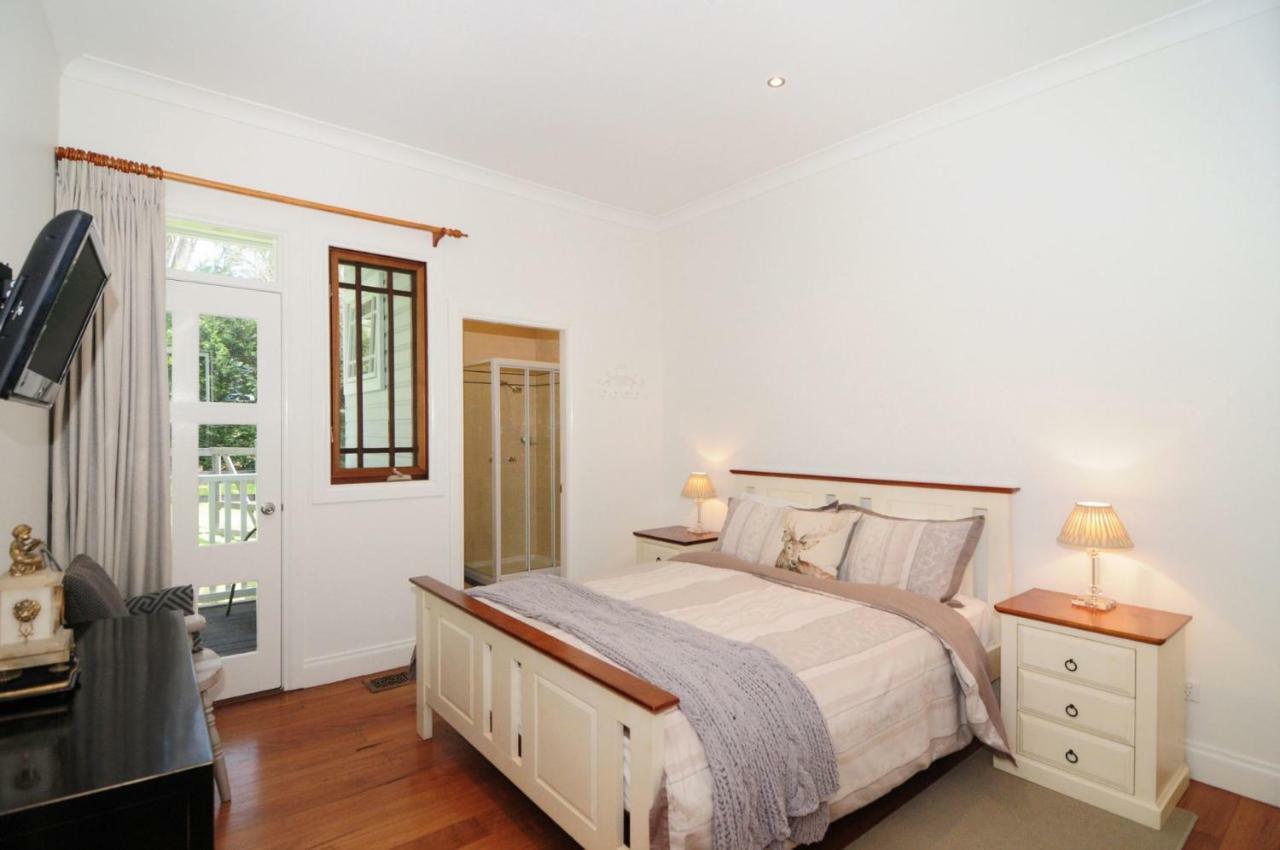 Rivermist Luxury 6 Bedrooms And 6 Bathrooms Kangaroo Valley Bagian luar foto